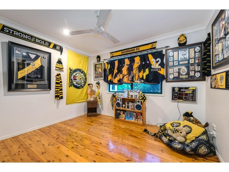 6 Lucania Court, Tamborine Mountain QLD 4272