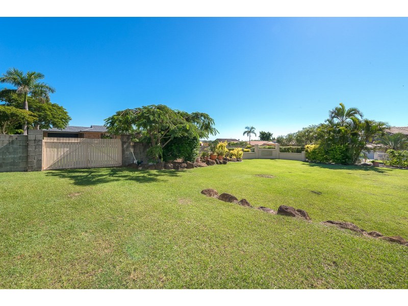 2 Highview Place, Parkwood QLD 4214