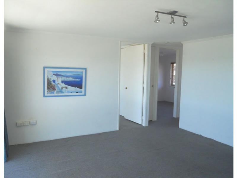 8/402 Marine Parade, Biggera Waters QLD 4216