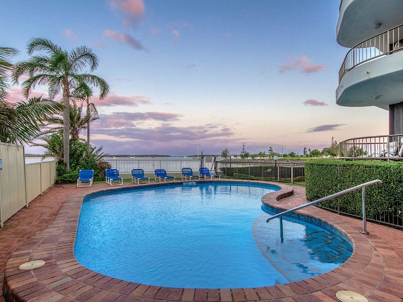 Runaway Bay QLD 4216