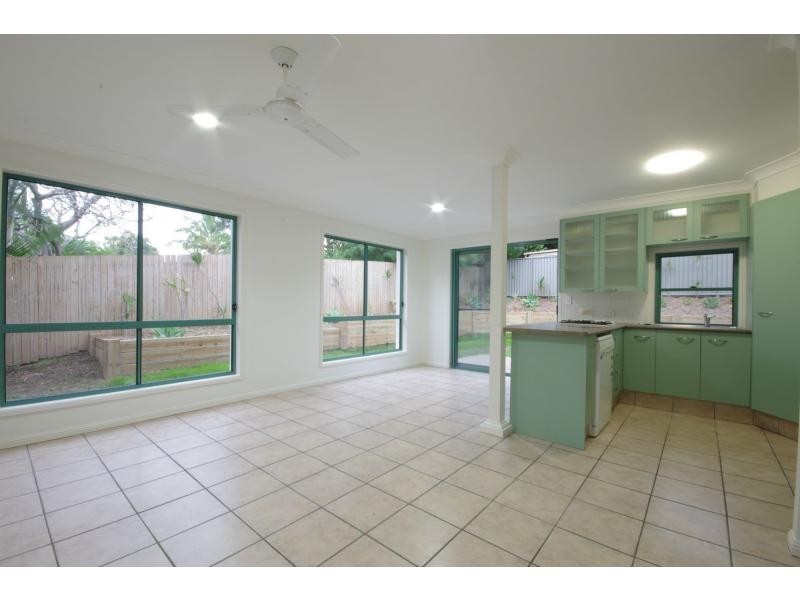 3/105 Pohlman Street, Southport QLD 4215