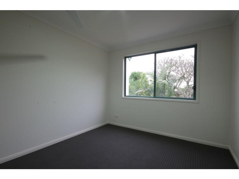 3/105 Pohlman Street, Southport QLD 4215