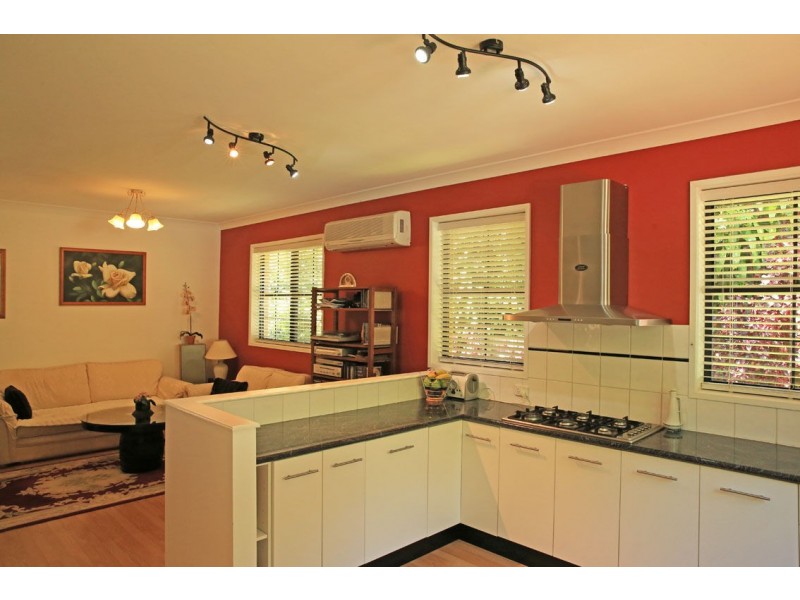 5 Platt Place, Tamborine Mountain QLD 4272