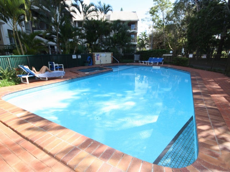 3/9 Bayview Street, Runaway Bay QLD 4216