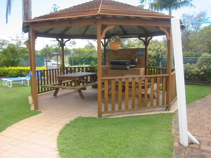 2c/114 Marine Parade, Southport QLD 4215