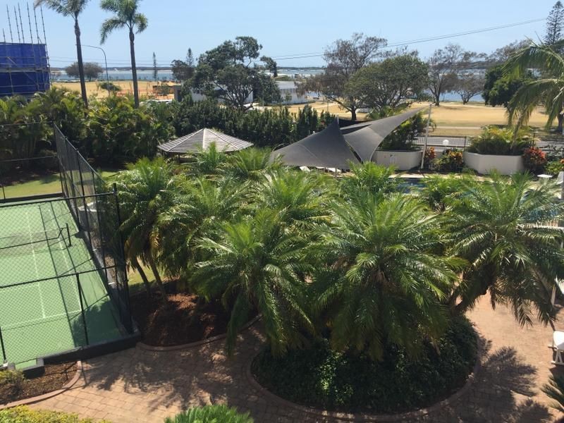 2c/114 Marine Parade, Southport QLD 4215