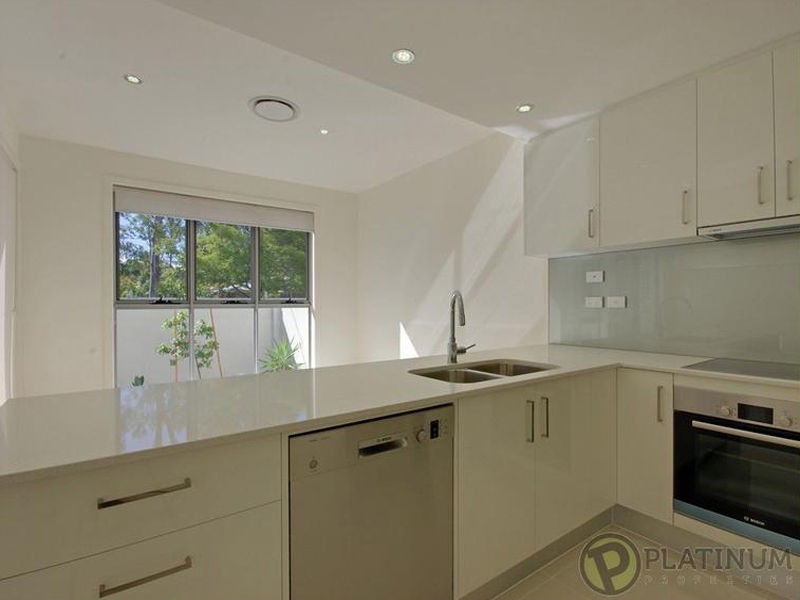 4/29 Ward Street, Southport QLD 4215
