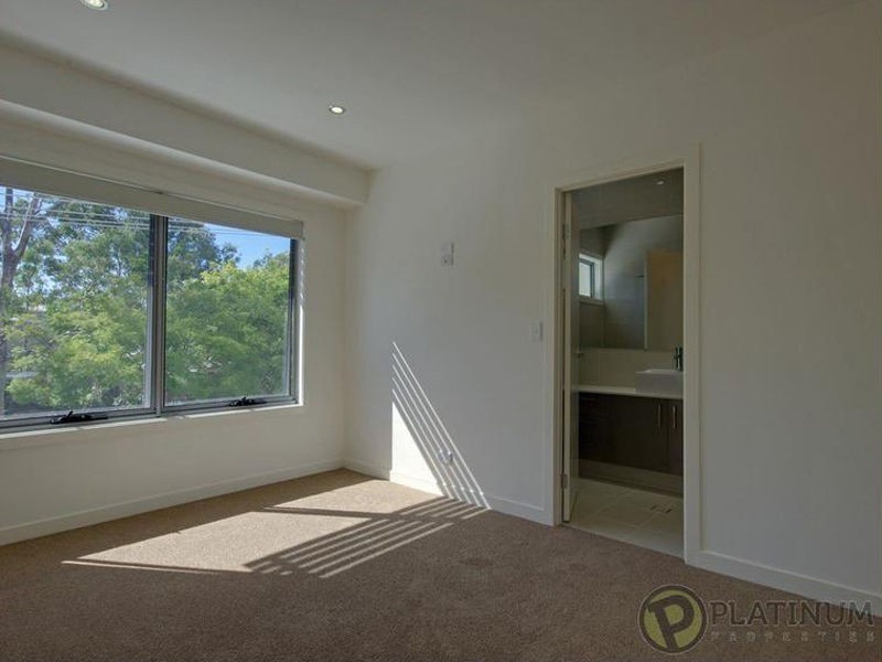 4/29 Ward Street, Southport QLD 4215