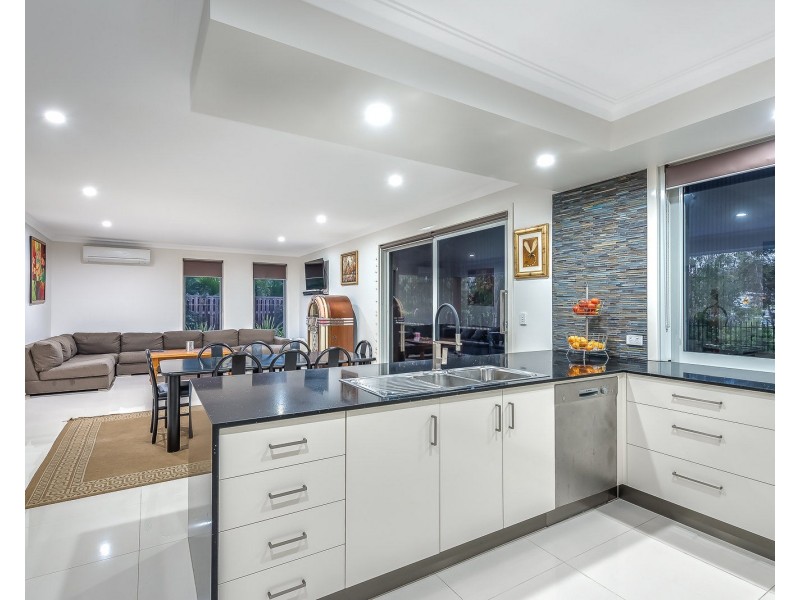 5 Halifax Circuit, Pimpama QLD 4209