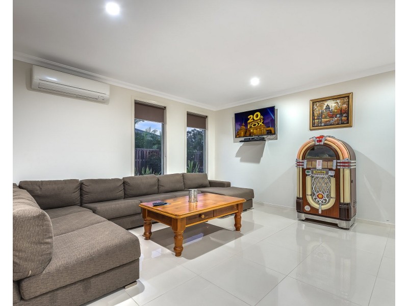 5 Halifax Circuit, Pimpama QLD 4209