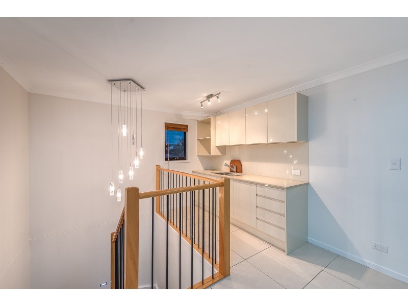 2136 Beaufort Way, Hope Island QLD 4212