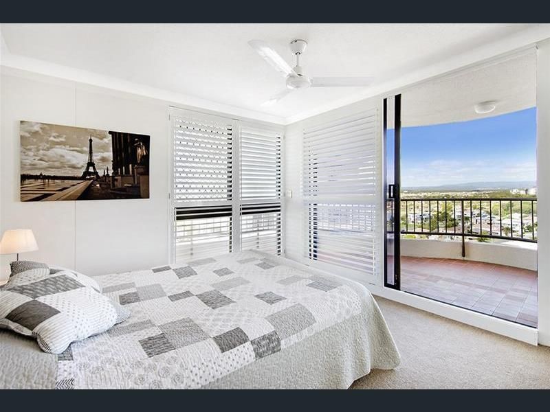 64/9 Bayview Street, Runaway Bay QLD 4216