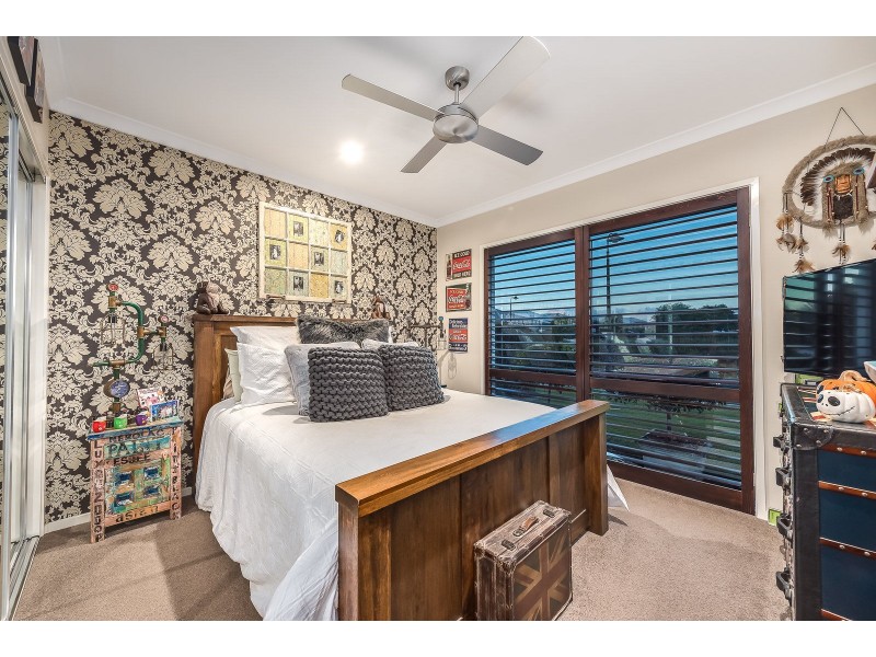 19 Kalgoorlie Street, Pimpama QLD 4209