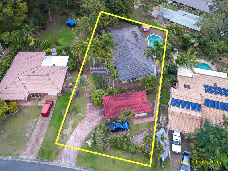 8 Leura Place, Helensvale QLD 4212