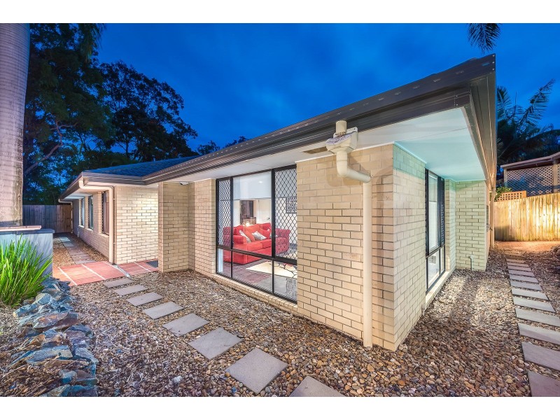 8 Leura Place, Helensvale QLD 4212