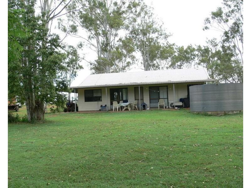 64 Selwyn Road, Esk QLD 4312