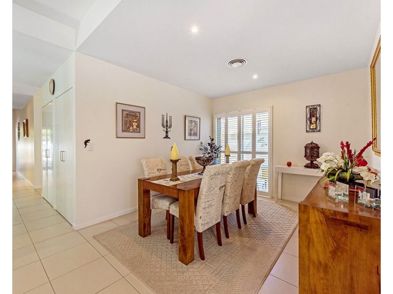 192/1 Halcyon Way, Hope Island QLD 4212