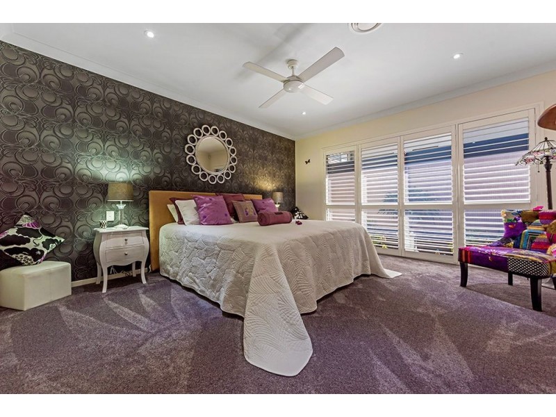 192/1 Halcyon Way, Hope Island QLD 4212