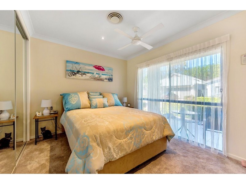 192/1 Halcyon Way, Hope Island QLD 4212
