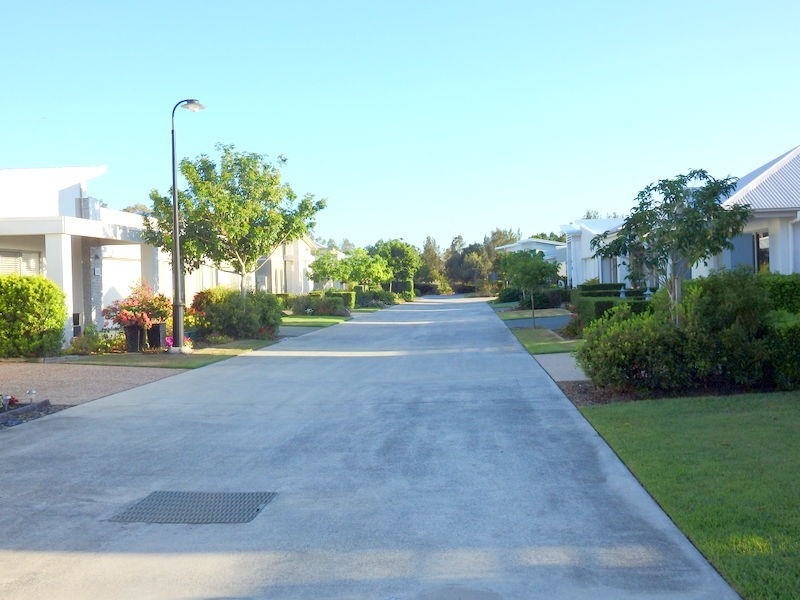 192/1 Halcyon Way, Hope Island QLD 4212