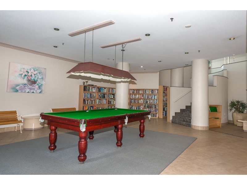 16/5 Bayview Street, Runaway Bay QLD 4216