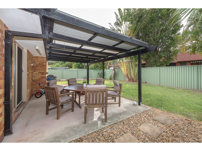 2/8 Telopea Street, Labrador QLD 4215