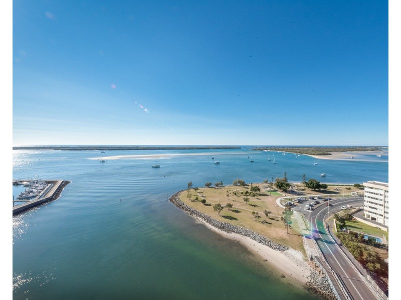 15C/5 Bayview Street, Runaway Bay QLD 4216