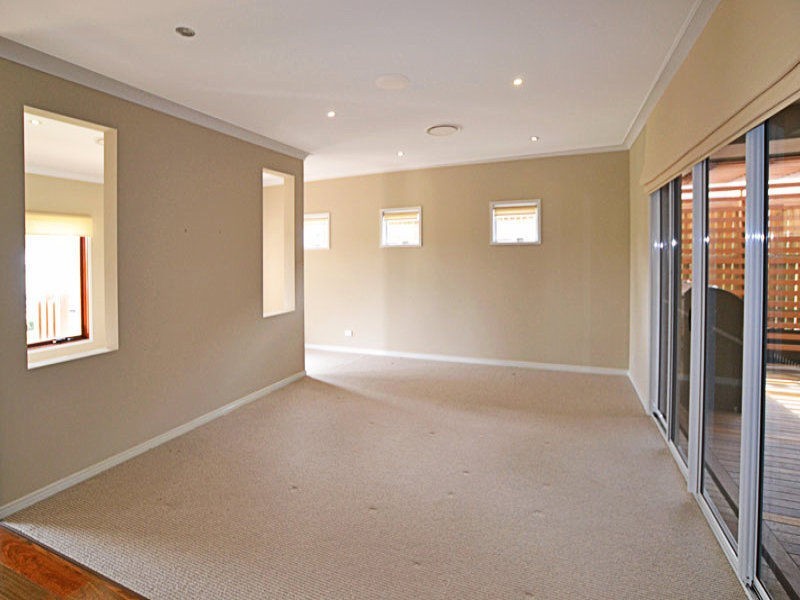 26 Richmond Court, Waterford QLD 4133