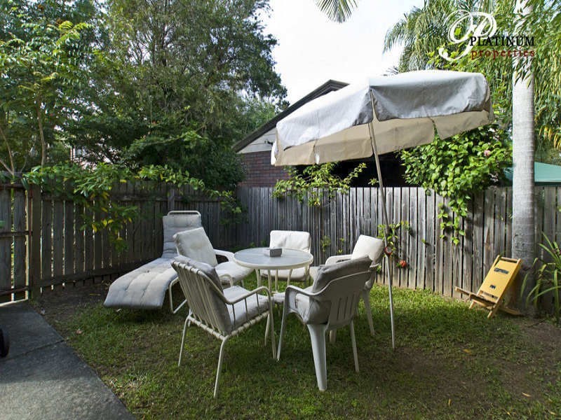 Labrador QLD 4215