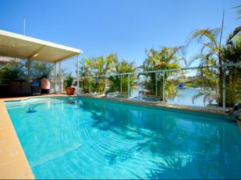 Paradise Point QLD 4216