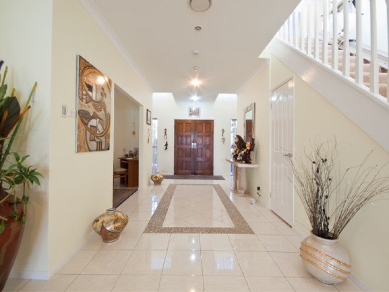 Paradise Point QLD 4216