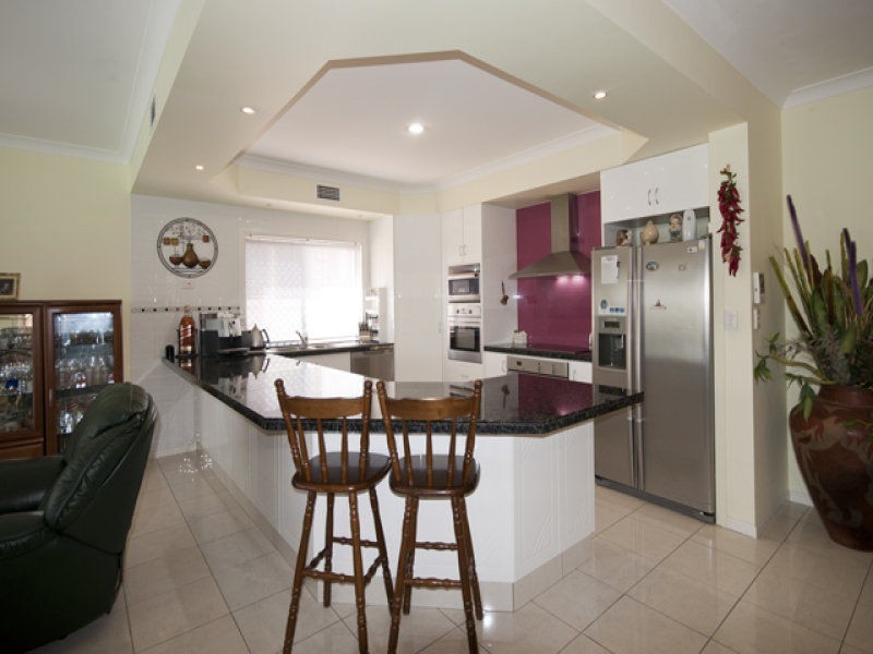 Paradise Point QLD 4216