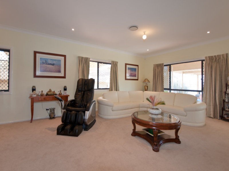 Paradise Point QLD 4216