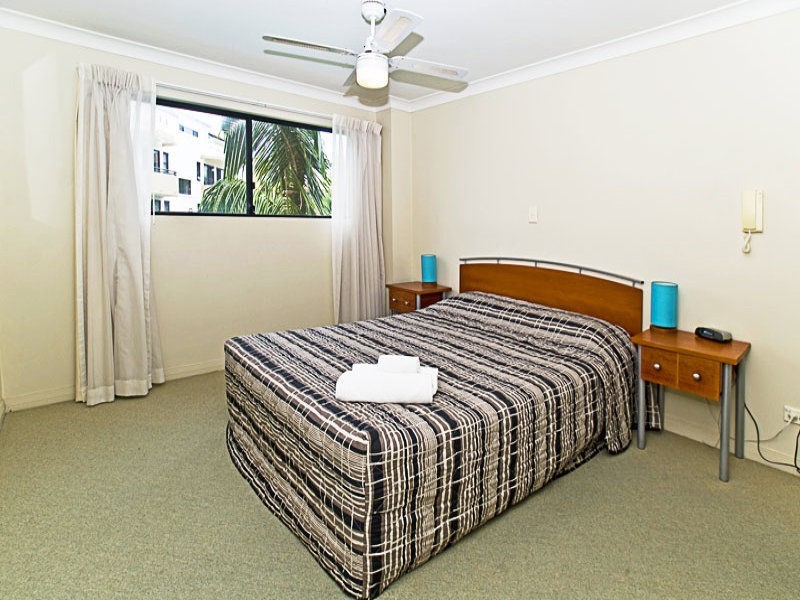 Labrador QLD 4215