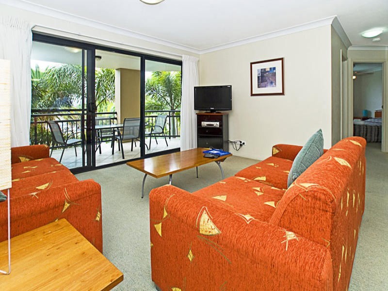 Labrador QLD 4215