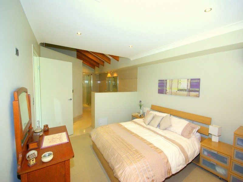 Runaway Bay QLD 4216