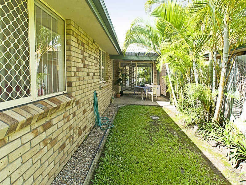 Coombabah QLD 4216