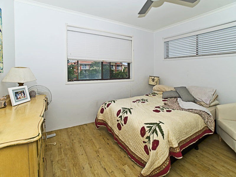 Coolangatta QLD 4225