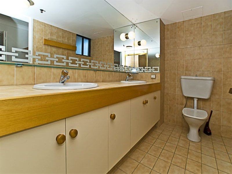 Runaway Bay QLD 4216