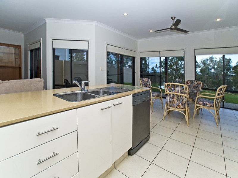 Molendinar QLD 4214