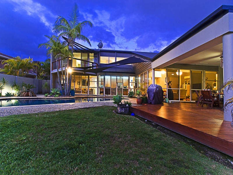 Ashmore QLD 4214