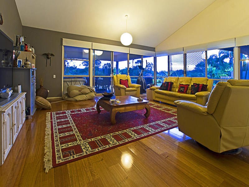 Ashmore QLD 4214