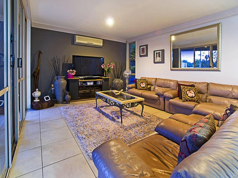 Ashmore QLD 4214