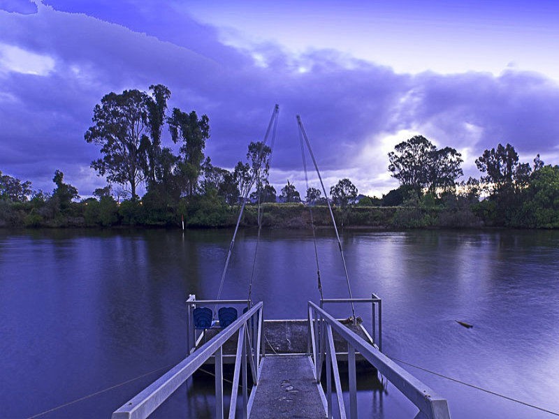 Ashmore QLD 4214