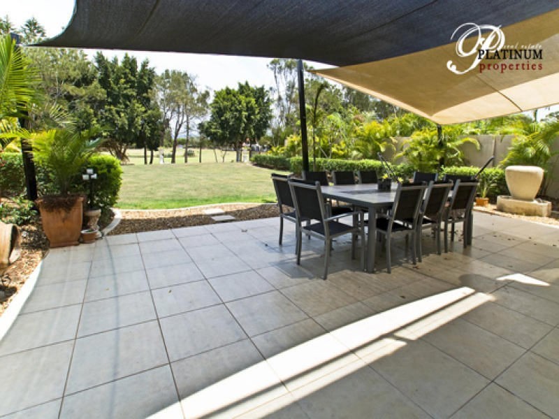 Hope Island QLD 4212