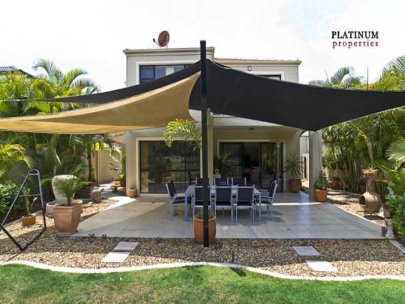 Hope Island QLD 4212