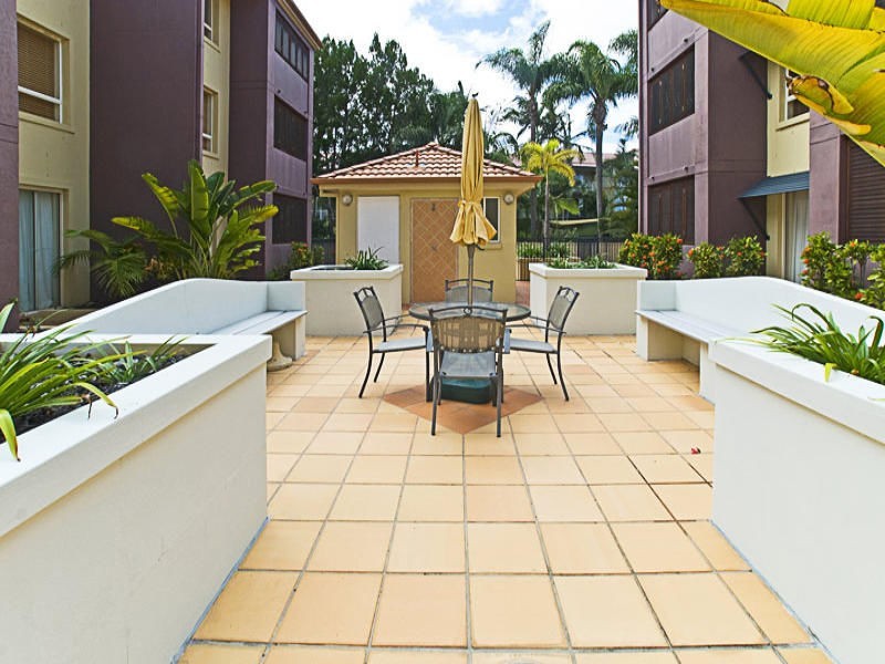 Runaway Bay QLD 4216