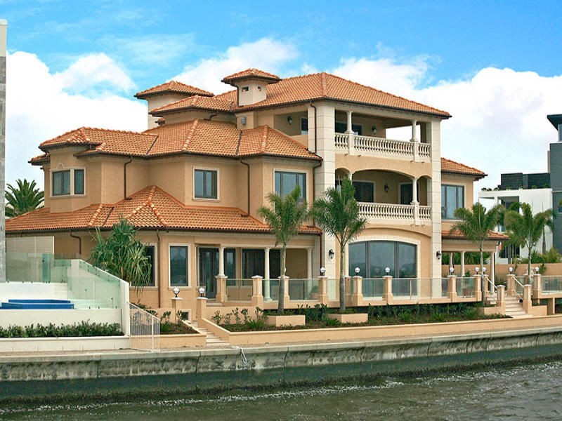 Sovereign Islands QLD 4216