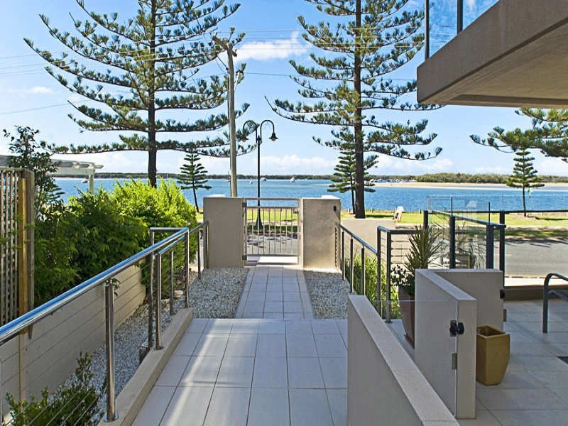 Biggera Waters QLD 4216