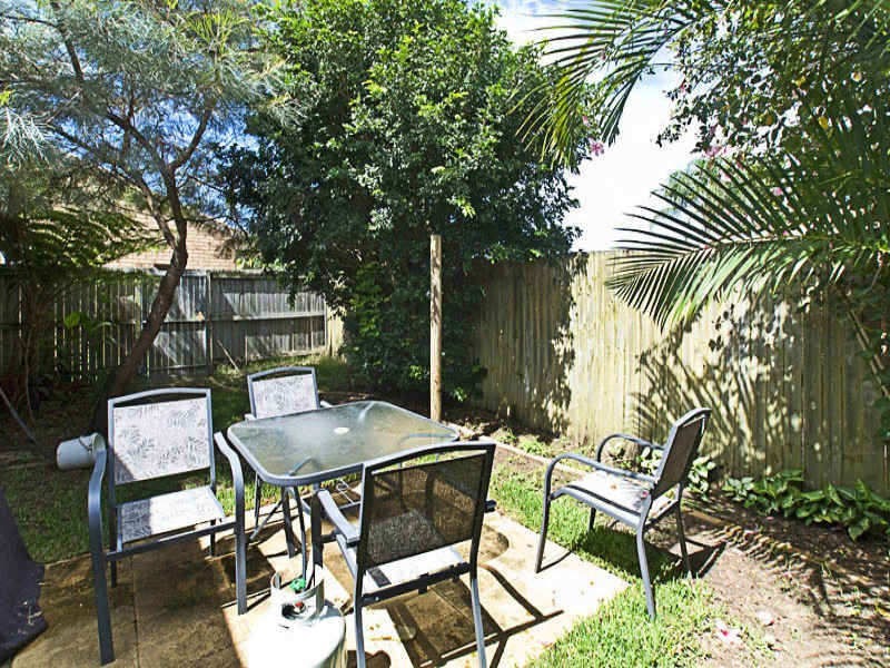 Coombabah QLD 4216
